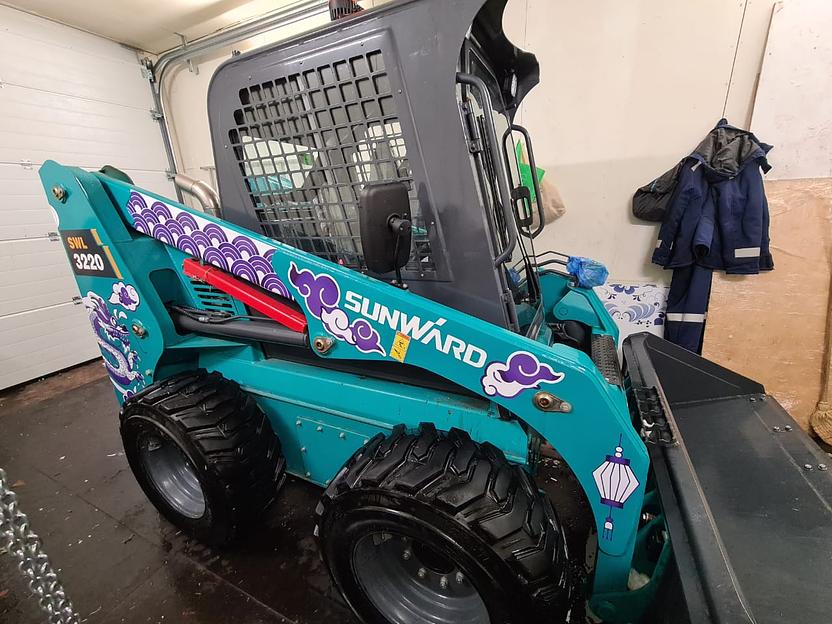 Наклейки на машину фото 4