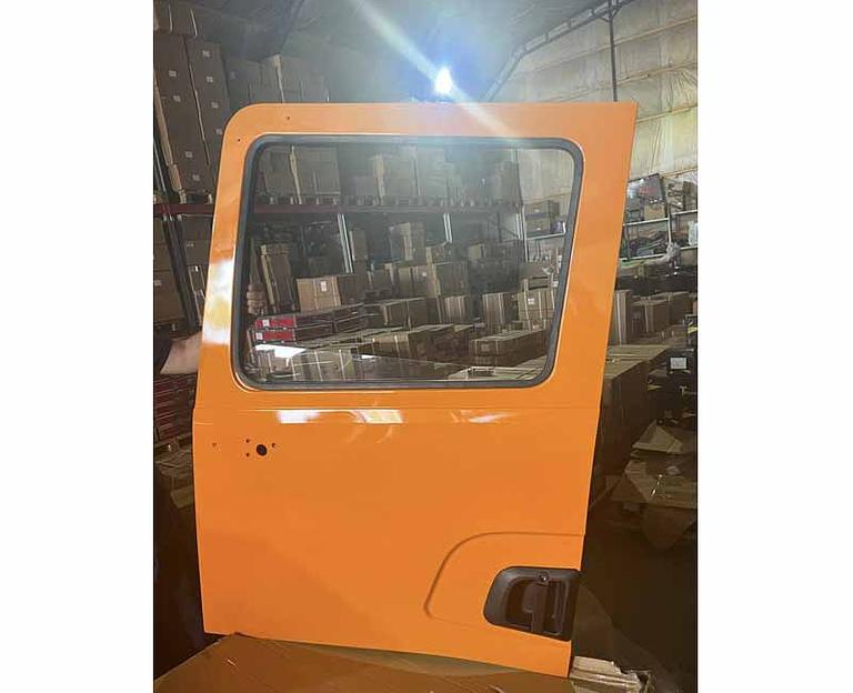 Дверь правая в сборе Х3000 SHAANXI DZ14251210020 фото 1