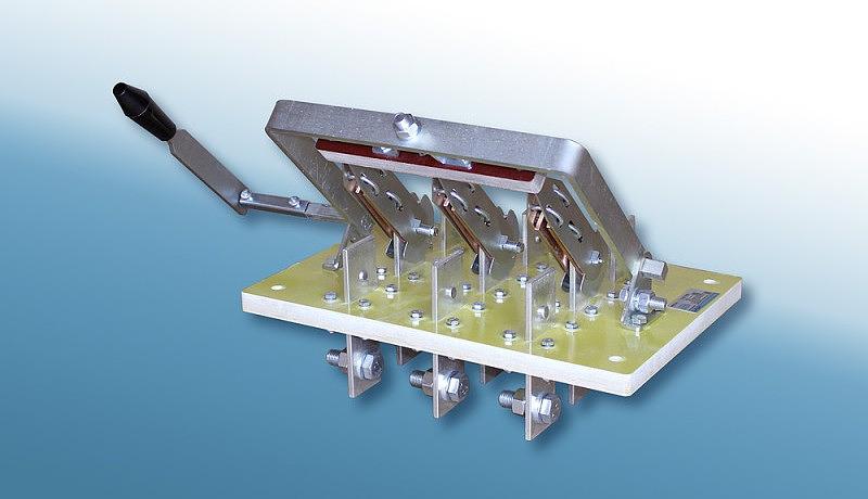 Разъединитель РЕ19-41-72250 1000А и/п фото 2