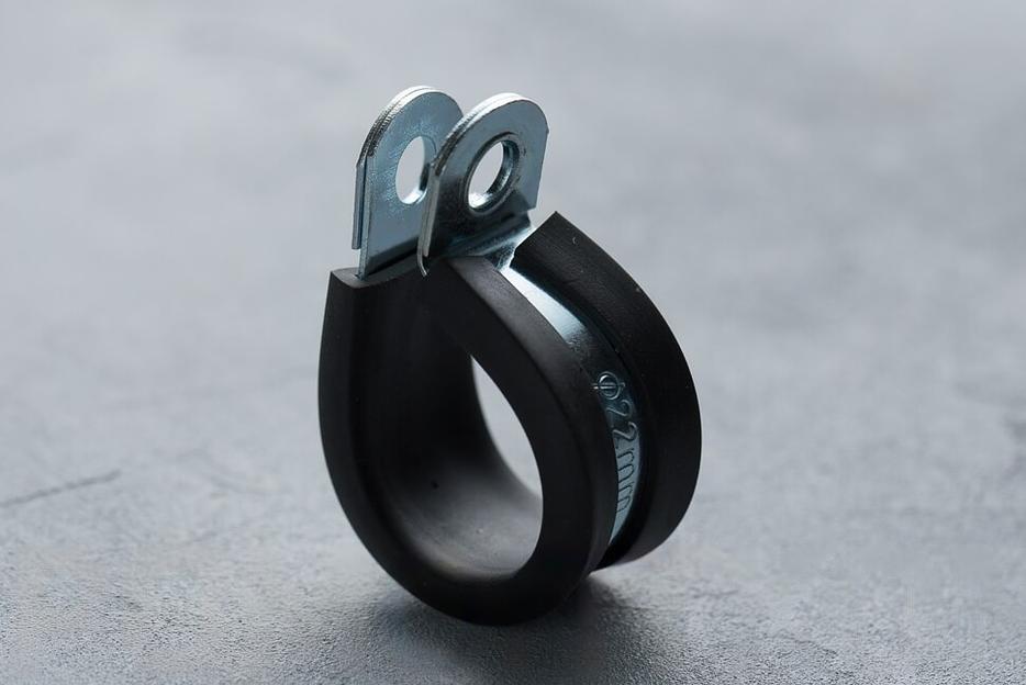 Хомут Руббер (резиноармированная скоба) W1 12/30, 12/32, 12/34, 12/36, 12/38, 12/40 опт фото 2