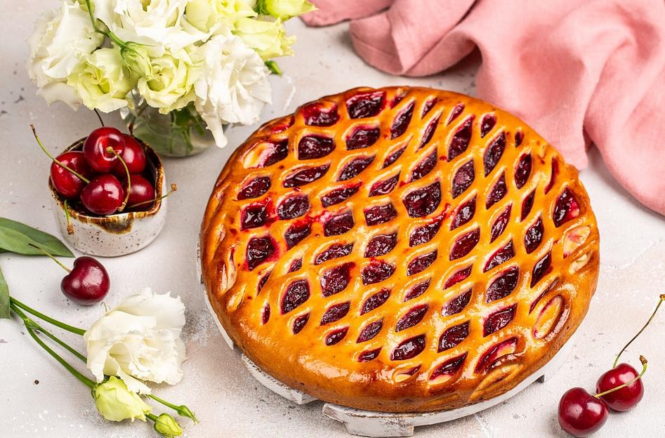 Пирог сдобный с вишней ОПТ фото 1