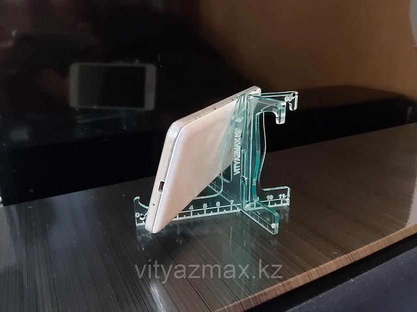 Изготовление прозрачной подставки для смартфона фото 3
