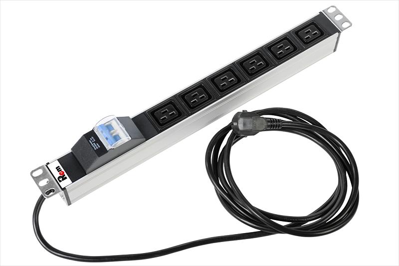 Блок розеток Rem-16 с авт. 16А, 6 IEC 60320 C19, 16A, алюм., 19", шнур 3 м. (R-16-6C19-A-440-3) фото 1