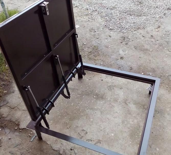 Люк металлический для погреба опт фото 1