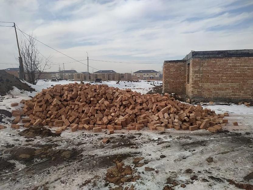 Кирпич красный полуторный 250х120х88 мм фото 3