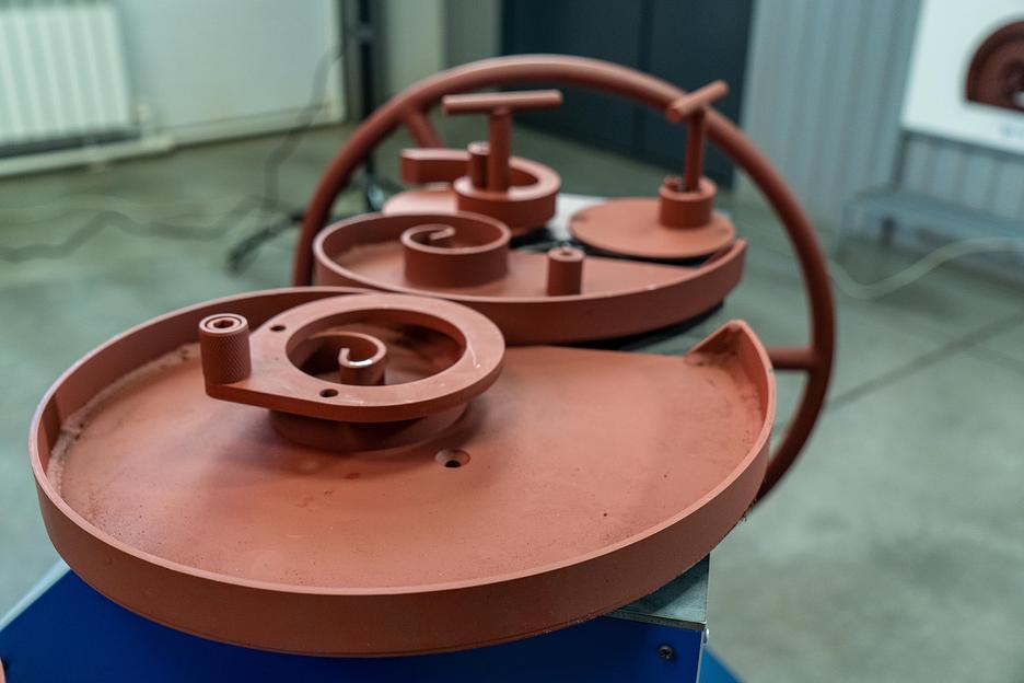 Кузнечный станок «ПРОФИ-2Р» - с механическим (ручным) приводом через редуктор предназначены для «холодной и горячей» ковки фото 5