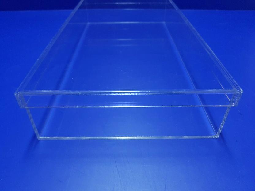 Короб из оргстекла с крышкой. фото 4