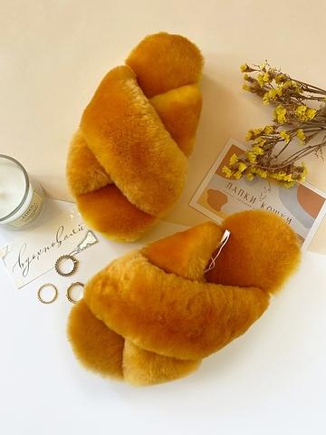 Меховые женские тапочки с перекрестными шлейками фото 1