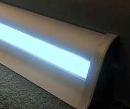 Профиль для подсветки проходов в кинозале «Киноплинтус RGB» фото 1