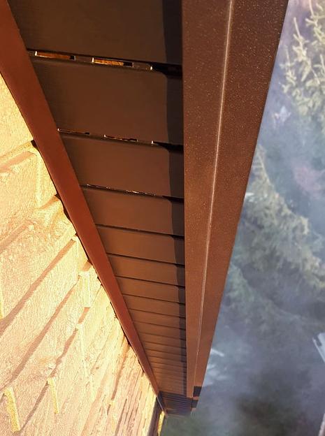 Софит м Т3 со скрытой перфорацией GL Estetic 3,0, коричневый фото 1