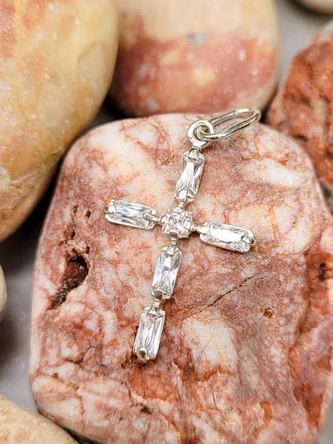 Женский крестик фианиты серебро 925 фото 4