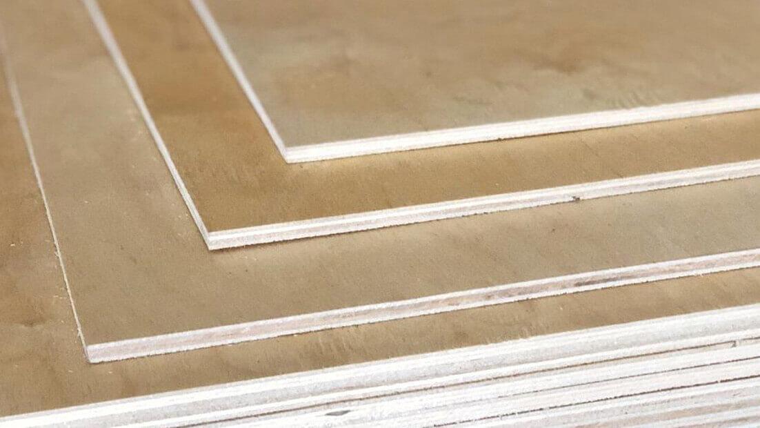 Фанера ФСФ Береза 12 мм 1220х2440 Сорт 4/4 фото 1