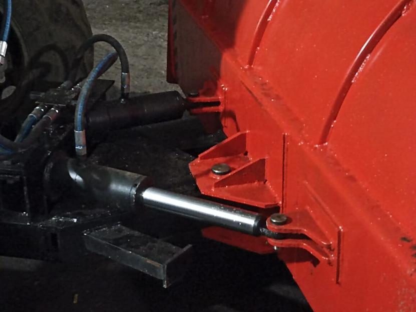Отвал бульдозерный гидравлический "Снежный" ОБС-2.5Г на раму МТЗ-82.1 фото 2