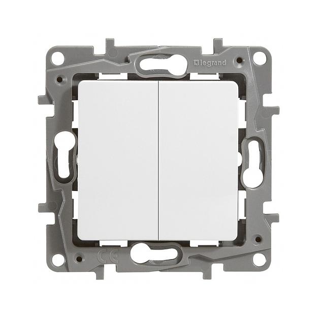 Выключатель/переключатель двухклавишный Legrand Etika 10 A 250 В белый 672212 фото 1