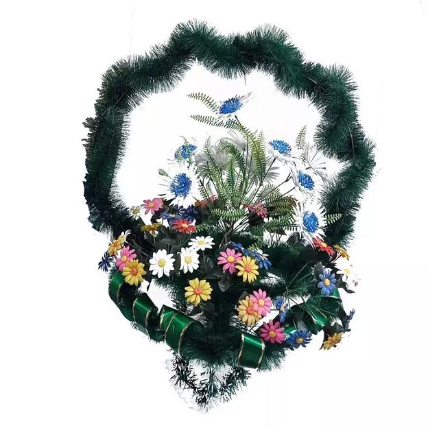 Корзина ритуал. Огромная с пласт. цветами 66x90см фото 3