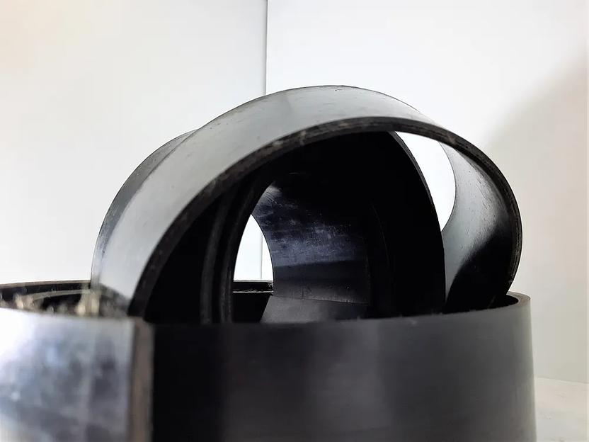 Лента конвейерная (транспортерная) под ворота 7-8 мм ширина 100 мм опт фото 4