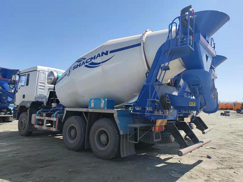 Миксер Shacman Delong H3000S SX5258GJB6R384 фото 3