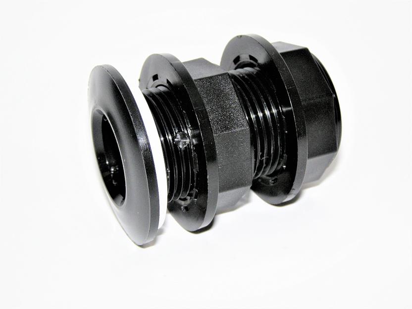 Отвод из бака 3/4 НР (адаптер) фото 1