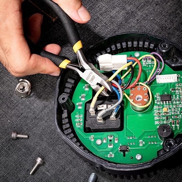 Диагональные мини-бокорезы Deli DL20025 125мм, прорезиненная двухкомпонентная ручка фото 5