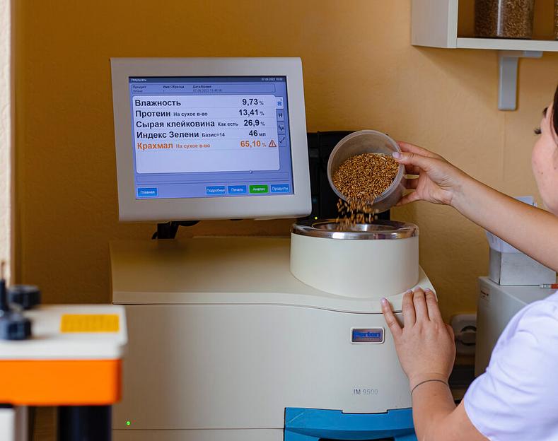 Мука пшеничная Romana «Уны» хлебопекарная первый сорт 50 кг ОПТ фото 3