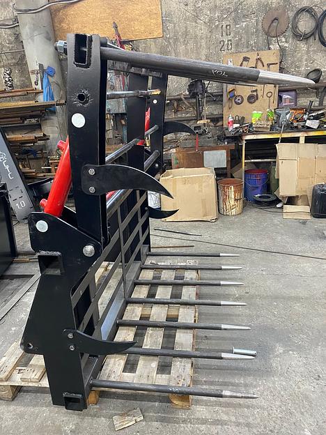 Вилы для сена с г/ц опт фото 3