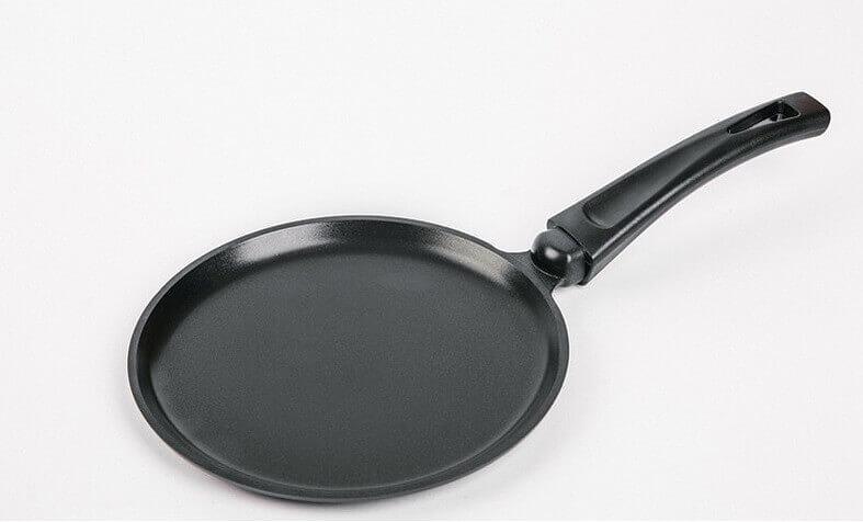 Сковорода для блинов d=24 см. h=1,7 см. алюм. с антиприг.покрыт. /1/ фото 1