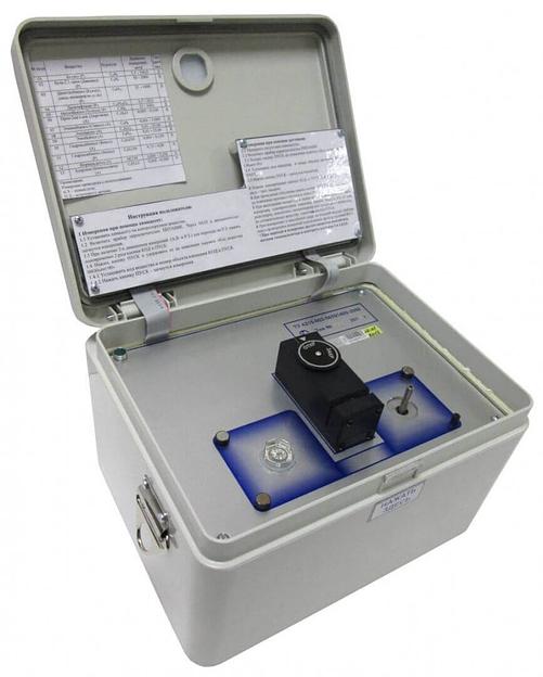 ГАНК-4 (А) газоанализатор переносной для атмосферного воздуха, в комплекте с фильтром пылевым ФП-1, фильтром сорбционным ФС-1, сумкой-кофр фото 1