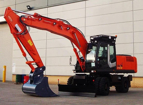 Аренда экскаватора колёсного Hitachi ZX210W фото 1