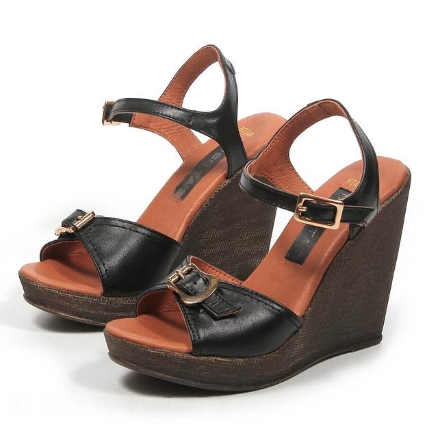 Босоножки женские из натуральной кожи на танкетке р-р.34, арт.МТ444 чёрный ОПТ фото 7