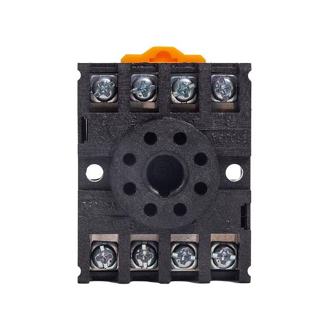 Основание для реле времени iPower PF083A PF083A фото 2