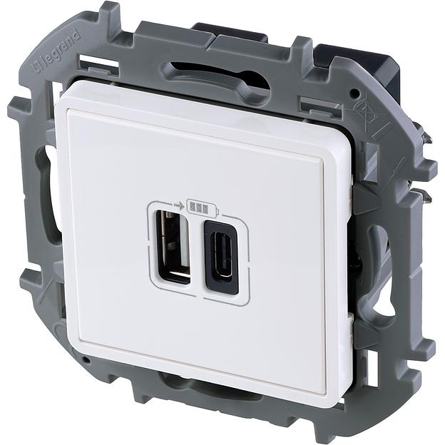 Legrand 673760 Зарядное устройство с двумя USB-разьемами A-C 240В/5В 3000мА - INSPIRIA - белый фото 3