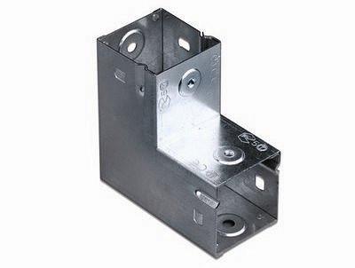 Угол вертикальный вверх 90 50х50, глухой фото 1