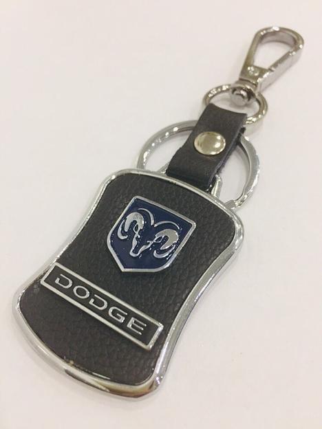Брелок для автомобильных ключей DODGE фото 1