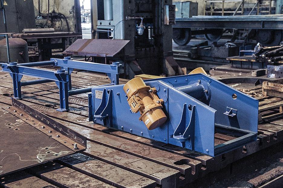 Грохот линейный инерционный ГЛИ-205 фото 3