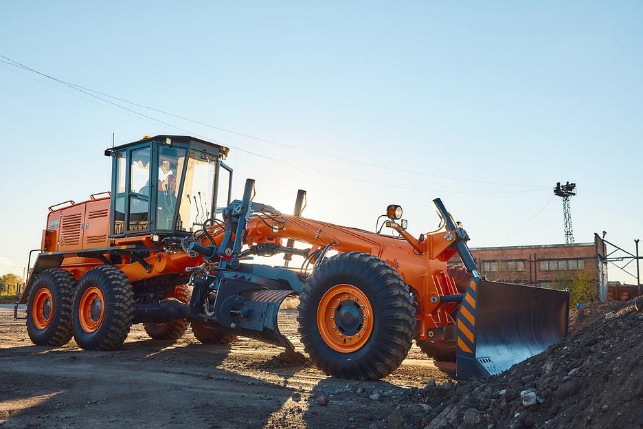 Автогрейдер UMG ДЗ-250 фото 6