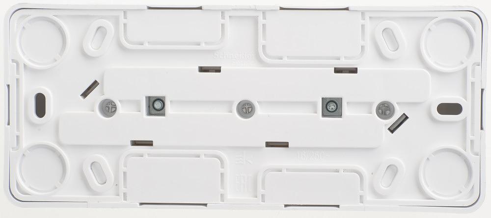 Systeme electric PA16-012B ЭТЮД O/У тройная РОЗЕТКА с заземлением со шторками 16А 250B, БЕЛЫЙ, Россия фото 2