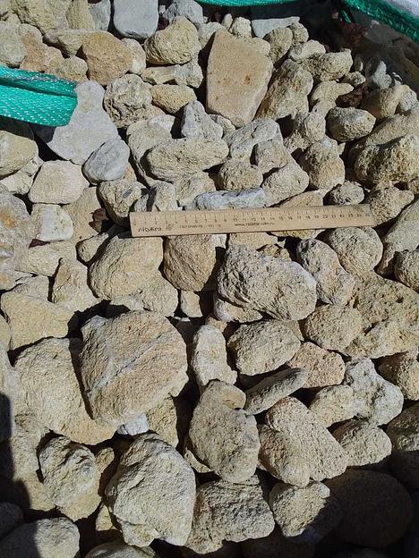 Галька декоративный щебень галтованный Ракушняк /тн (20-40 мм) фото 1