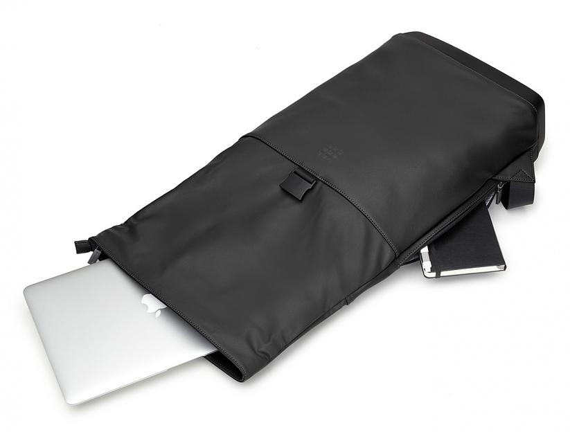 Рюкзак Moleskine CLASSIC ROLLTOP (ET86RBKBK) 40x32x12см эко-кожа черный фото 4