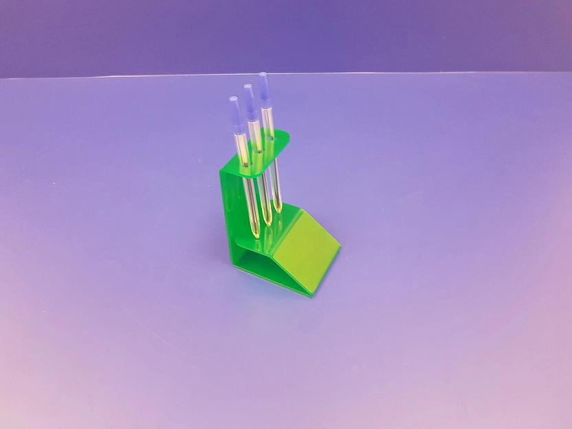 Подставка для ручек карандашей кистей 3 секции.(вертикальное размещение, место для логотипа, зеленая) фото 1