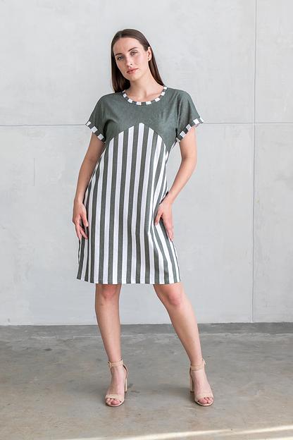 Платье женское летнее с декоративной кокеткой контрастного цвета Магия сна, модель П-22 ОПТ фото 1