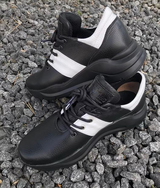 Кроссовки кожаные BuzShoes черные с белыми вставками ОПТ фото 3