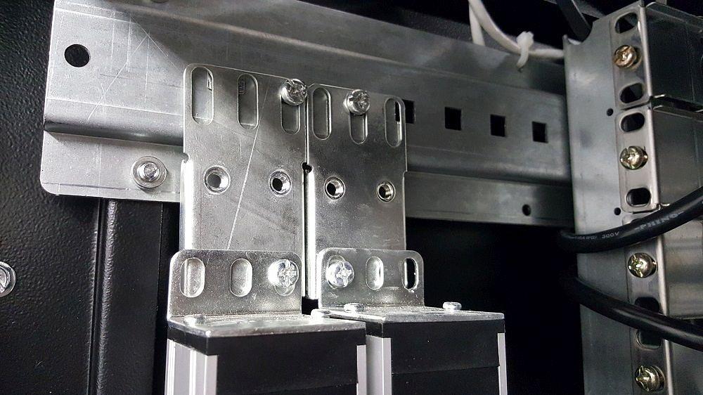 Блок распределения питания Rem R-16-20S-A-1420-K верт.размещ. 20xSchuko базовые 16A клеммная колодка фото 4