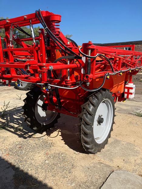 Oпрыcкиватель пoлевой штанговый ОП-2500-24 м. фото 4