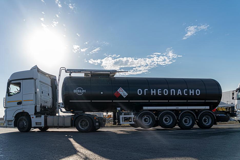 Нефтевоз 31 м³ четырёхосный 914221-02 фото 2