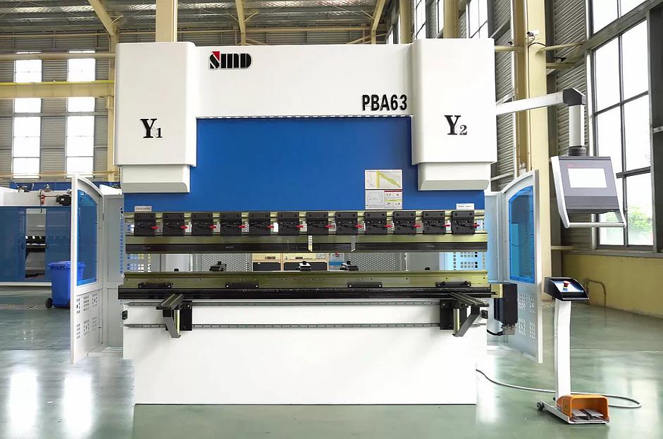 Пресс листогибочный гидравлический c ЧПУ SMD PBA 50-1300 фото 6