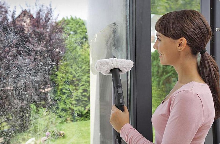 Услуга по мытью окон фото 1