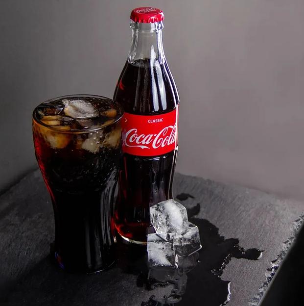 Газированный напиток Coca-Cola 330 мл ОПТ фото 3