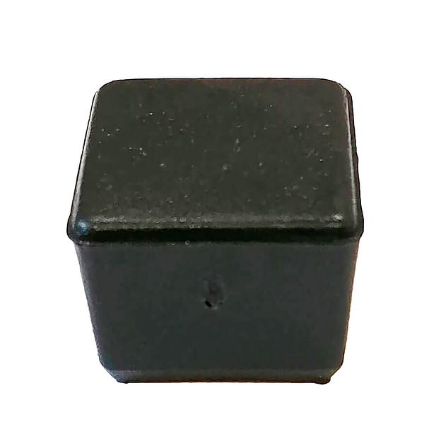 Заглушка пластиковая наружная с плоским основанием 15×15 мм фото 1