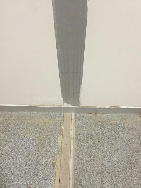 Накладной алюминиевый профиль Dewmark «Standart» Wall AV 14 фото 1