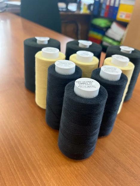 Арамидная швейная нить 75 НШТ-Ш чёрная, 1000 м ОПТ фото 1